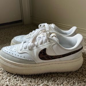 Nike Court Vision Alta